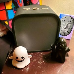 New Vivitar 4x4" Mini Speaker